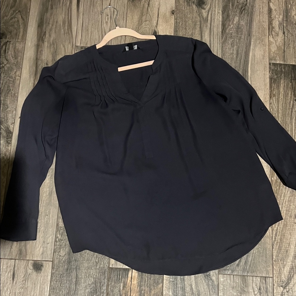 Simply Vera Vera Wang Navy Blouse